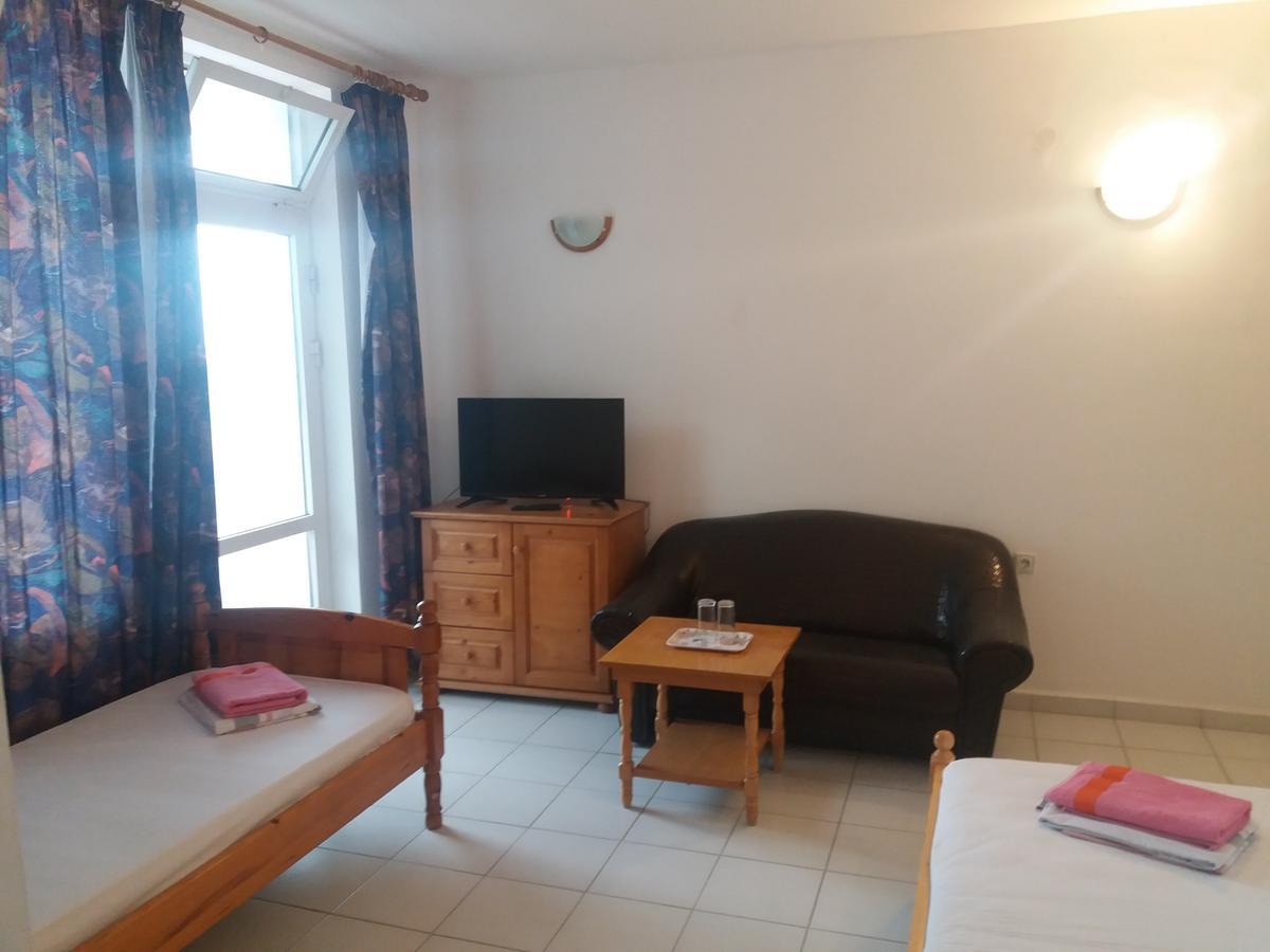Family Hotel Casablanca Green ヴァルナ エクステリア 写真